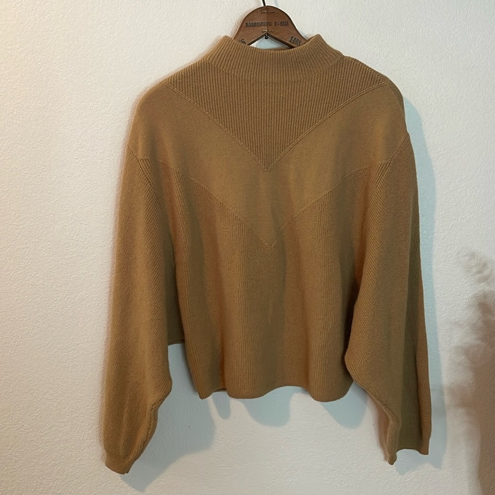 H&M Tan Sweater | S